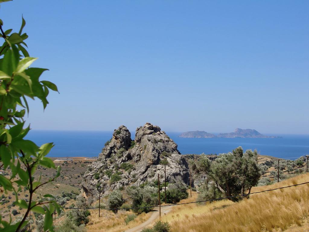 Beautiful Villa In Agia Galini  Exterior photo