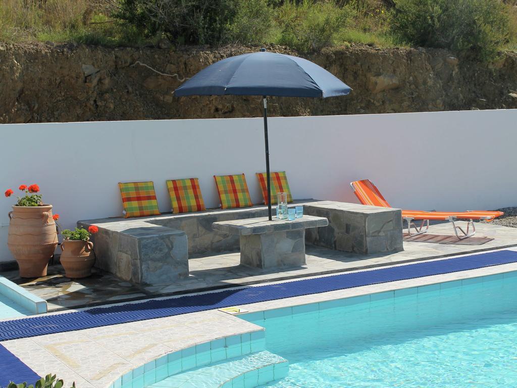 Beautiful Villa In Agia Galini  Exterior photo